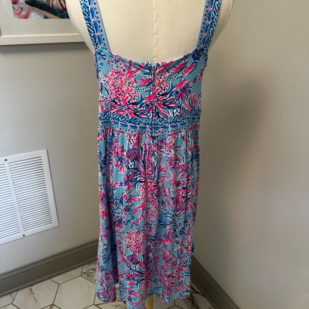 Lilly Pulitzer Blue and Pink Floral V-Neck Midi Dress - Picture 3 of 3